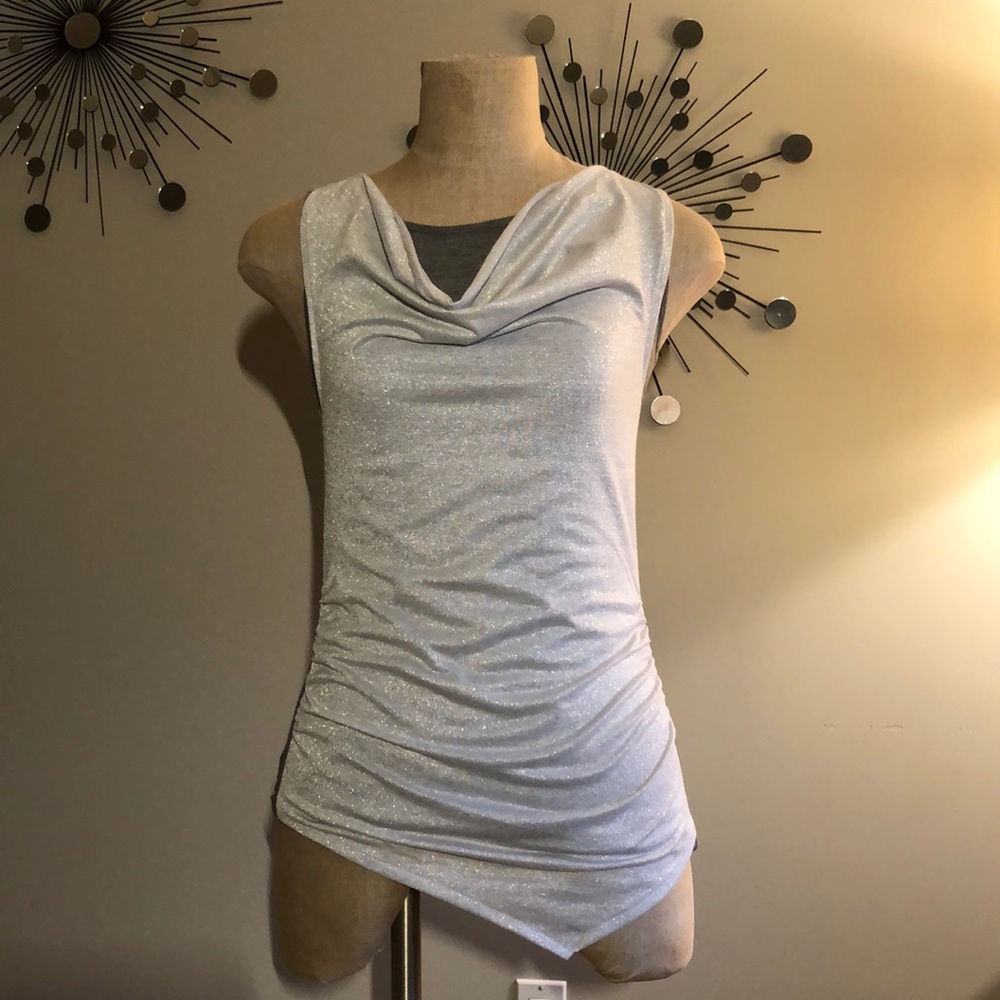 NWT, Design History top, size Small